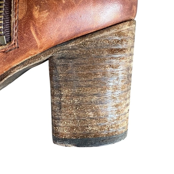 Frye Addie Double Zip Moto Ankle Boot Cognac Distressed Leather Size 9 NICE! - Picture 9 of 16